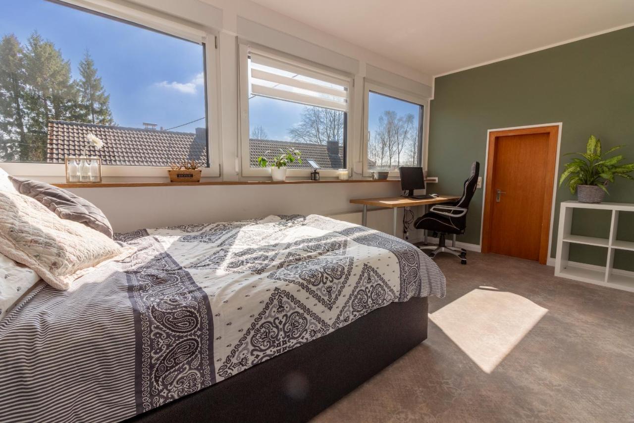 Ferienwohnung Kathis Eifelblick Simmerath Exterior photo